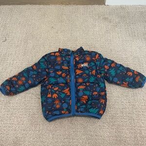 REI brand 2T reversible down jacket
